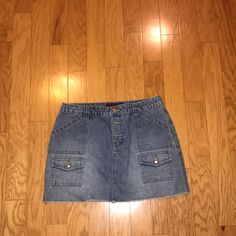 Never Worn Still In Perfect Condition Casual Short Cargo Skirt, Casual Mini Skort, 90s Mini Skirt With Pockets, Casual Fitted Cargo Skirt, Casual High-rise Skort With Pockets, Casual Mid-rise Cargo Skirt For Spring, Women Skirts Midi, Jean Skirt, Aeropostale