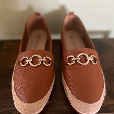 New Without Tags Brown Synthetic Flats With Textured Sole, Trendy Brown Slip-ons For Spring, Casual Brown Synthetic Flats, Anne Klein Shoes, Flat Color, Anne Klein, Flat Shoes Women, Loafer Flats, Loafers