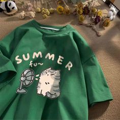 'Summer Is Hot' Adorable Cat T-Shirt | Cute Fluffy Tabby Beats the Heat! – Meowgicians™ Quirky Style, T Shirt Female, Hong Kong Style, Cat Tee, Minimalist Prints, Shorts Jeans, Style Summer, Womens Size Chart, Cat Tshirt