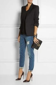 Looks Jeans, Fashion Week Spring 2014, Ripped Boyfriend Jeans, Outfit Jeans, Mode Casual, Inspired Outfits, 가을 패션, Inspiration Mode, Black Blazer