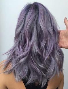 Discover Exciting Gray Hair Dye Trends and Vibrant Color Options Steel Colored Hair, Blue Lavender Hair, Attractive Hair Color, Grey Dyed Hair, Hair Color Ideas Trendy, Silver Lavender Hair, Lavender Grey Hair, Silver Purple Hair