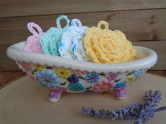 Reusable Cotton Face Scrubbies Flower Scrubbies Rose - Etsy Ceramic Bathtub, Dish Scrubbies, Face Scrubbies, Rose Face, Baby Washcloth, Makeup Remover Pads, Flower Rose, Cotton Pads, Bath Accessories