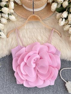 2024 Blossoming Rose Pink Petal Appliqué Crop Top – Ncocon Flower Crop Top, Blossoming Flower, Middle Age Style, Y2k Crop Top, Baby Tees Y2k, Middle Age Fashion, Y2k Baby Tee, Floral Craft, Shade Of Pink