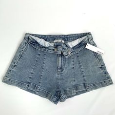 Nwt Denim Shorts From Steele. Fold Down Wait/ High Rise/ Medium Blue. Triangular Panels In Front. See Photos For Details And Measurements. 19/0 Black Distressed Shorts, Grey Denim Shorts, Linen Pajamas, Black High Waisted Shorts, Festival Shorts, White Denim Shorts, Brown Shorts, Denim Color, Blue Denim Shorts