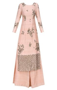 Wedding Ideas Pink, Astha Narang, New Wedding Ideas, Dress Tight, Patiala Salwar, Indian Couture, Indian Attire