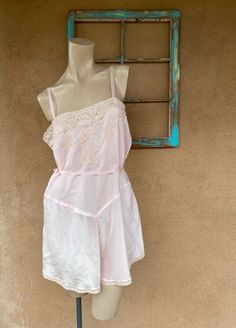 Vintage Slip Dress For Wedding Night, Vintage Style Summer Night Slip Dress, Vintage Dresses For Pajama Party, Vintage Pink Sleepwear, Vintage Lace Trim Slip Dress For Night, Vintage Lace Trim Sleepwear For Pajama Party, Pink Vintage Sleepwear, Vintage Pink Slip Dress For Daywear, Vintage Slip Dress With Lace Trim For Sleep