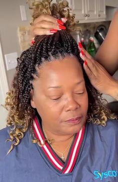 Super easy Crochet braids tutorial - YouTube How To Crochet Braids Tutorials, Crochet Braid Styles Braids, Braided Crochet Pattern, Crochet Styles For Black Women Over 50, Box Braids With Crochet Hair, Updo Crochet Braids Up Dos, Feed In Braids With Crochet In The Back, Short Crochet Locs Hairstyles, Pre Looped Crochet Braids