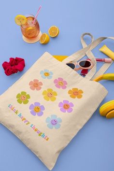 Totes Ideas, Sacs Tote Bags, Tods Bag, Flower Tote Bag, Cotton Shopping Bags, Diy Tote