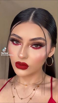 Red Makeup With Rhinestones, Make Up Diabla, Red Shadow Makeup, Cute Red Makeup Looks, Devil Make Up Halloween Easy, Red Glitter Makeup Looks, Make Up Looks For Red Dress, Simple Devil Makeup Halloween, Red Rave Makeup