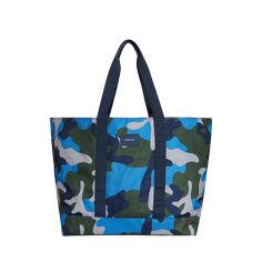 STATE Bags graham XL tote printed canvas camo front view click to zoom Large Capacity Tote Duffle Bag For Shopping, Shopping Duffle Bag With Removable Pouch, Duffle Tote Bag With Removable Pouch For Shopping, Casual Double Handle Travel Bag For Shopping, Casual Double Handle Shopping Travel Bag, Sporty Tote Luggage With Sleeve, Large Casual Bag For On-the-go, Casual Travel Luggage With Top Carry Handle, Sporty Tote Shoulder Bag For Shopping