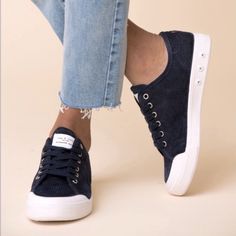 Super Cute & Comfortable Rag & Bone Standard Issue Lace Up Navy Cord Sneaker Tennis Shoe Nib Nwt Can Be Worn Unisex Size - 8women & 7men Eu 38 Color - Dark Navy Blue Material - Corduroy **Comes With White Laces As Well** . These Are New In Box. Nib **Box Is A Little Scuffed Up From Being On The Shelfs And It Looks Like They Might Of Been Tried On Some Because Of Slight Dirt On Bottom Soles. (Shown Above) Offers Welcomed As Always! Two Tone Boots, Y2k Boots, Brown Sandals Heels, Grey Ankle Boots, Tan Booties, Leather Gladiator Sandals, Womens Tennis Shoes, Comfy Dress, Black Leather Ankle Boots