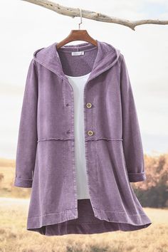 Our remarkably soft hooded cardigan is garment-dyed for vintage-look color and lived-in appeal. Easy-draping A-line silhouette with 3-button closure, on-seam pockets, high-low hem and raw-edge seams. Gifts For Women Over 50, Coldwater Creek Outfits, Hooded Cardigan Pattern, Granny Chic Fashion, Belly Fat Overnight, Dress Better, Clothes For Women Over 50, Denim Vests, Topper Wedding