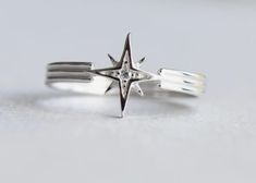 Star Wedding Band, Starburst Ring, Space Rings, Celestial Ring, Ring Art Deco, Funky Jewelry, Deco Ring, Star Ring, Boho Ring