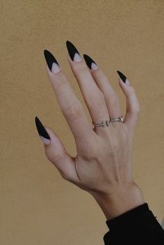 Easy Gothic Nail Art, Clean Black Nail Designs, New Year Almond Acrylic Nails, Matt Black Almond Nails, Gothic Long Nails, Minimalist Nails Stiletto, Goth Engagement Nails, How To Style A Bustier Top, Alt Wedding Nails