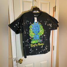 Rick And Morty T-Shirt Women’s Plus Size 1x Black Rue21 Nwt $24.99 Brand New With Tags. Only Usa Shipping And No International Shipping. Will Ship With In 3 Business Days After Payment Has Been Made. I Do Combine Shipping. I Do Use Recycled Shipping Items To Stay Eco Friendly For Our Beautiful Earth. Please Leave Positive Feedback, And I Will Return Positive Feedback For Better Customer Satisfaction, Thanks. Casual Acid Wash Tops With Graffiti Print, Pink Floral Top, Rainbow Shirt, Black And White Tops, Red Tshirt, Short Sleeve Pullover, Lightweight Tops, Rick And Morty, Womens Tie