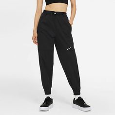 AS W NSW SWSH Pant WVN HR BLACK CZ8910-010 Pants Plus Size, Plus Size Black, Training Pants, Sports Pants, 3d Logo, Fleece Pants, Sport Running, Pants Trousers, Sport Pants