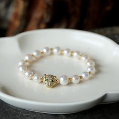 Leopard Freshwater Pearl Bracelet Alternating Pearl and Gold Bead Brac – Huge Tomato Big Pearl Ring, Real Pearl Bracelet, Real Pearl Earrings, Cultured Pearl Bracelet, Buy Pearls, Big Pearl, Gold Armband, Gold Bead Bracelets, Freshwater Pearl Bracelet