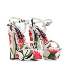 Brand New Authentic Dolce & Gabbana Floral Platform Heels . Size 39, They Run Small Imo Please Make Sure You Know Your Correct Size . Fits Someone Who Is A 8/8.5 Women’s. Never Worn Only Tried On. Doesnt Have A Dustbag. They’re Beautiful And Comfortable To Walk In. Thick Heel Shoes, Dolce Gabbana Shoes, Platform Sandals Heels, Platform High Heels, Dolce E Gabbana, Dress Shoes Womens, Platform Heel, Sandals Brands, Designer Sandals