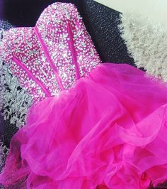 Very pretty dress Y2k Mcbling, Pink Prom, Tickled Pink, Princess Style, Everything Pink, Style Dresses, Barbie Girl, Playing Dress Up