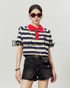 A striped top with cherry embroidery on the chest.

The moderate looseness and compact length add a trendy feel.

With its eye-catching color scheme, it is sure to become the focal point of your coordination.
◾️Model
Height/Weight：167cm(65.7in)/45kg(99.2lb)
Fitting Size：S



Size (cm)
Length
Chest
Shoulder
Sleeve Length


S
37.7
98.8
44
21


M
38.5
102
45
21.5


L
39.3
105.2
46
22 Chic Striped Short Sleeve T-shirt, Chic Striped Cotton T-shirt, Chic Striped T-shirt For Summer, Retro Navy Tops For Summer, Navy Retro Summer Tops, Trendy Crew Neck Top With Striped Collar, Casual Blue T-shirt With Striped Collar, Casual T-shirt With Striped Collar For Summer, Navy Tops With Contrast Stripes For Spring