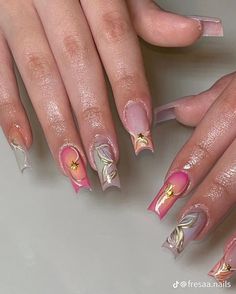 Devine Feminine Nails, Makeup Layout On Face, Kali Uchis Nail Ideas, Nails Nashville, Kali Uchis Nails, Simple Acrylic Nails, Long Acrylic Nails Coffin