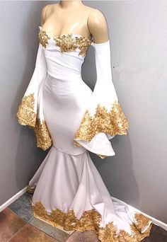 Ballbella custom made Long Sleeves Prom Party Gowns with gold appliques, mermaid New Arrival evening dress with great discount. We provide worldwide shipping and will make the dress perfect for everyone. Shadow Kiss, Nigerian Clothing, White And Gold Dress, Long Sleeve Mermaid Prom Dress, Vestido Charro, Mermaid Gown Prom, White Gold Dress, Prom Dresses Long Mermaid, Long Sleeve Prom