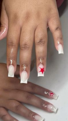 Short Easy Acrylic Nails, White Short Nails With Designs, Name On Nails, Cheap Nail Ideas, Creative French Tip Nails, Nail Ideas Back To School, Ways Tattoos, French Tips Ideas, School Nails Ideas