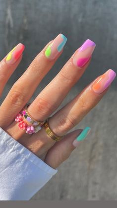 Nails And Rings, Short Coffin Nails Designs, Short Coffin Nails, Simple Acrylic Nails, Bright Nails, Acrylic Nails Coffin Short, Summer Acrylic Nails