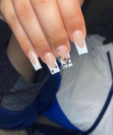 Nails 2023 Trends On Black Women, Hidden Initial On Nails, Pure White Nails With Design, Short Nails Acrylic Birthday Set