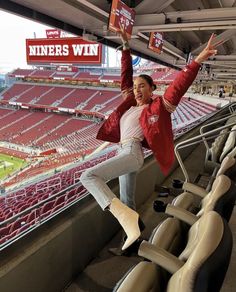 Olivia Culpo Game Day Outfits, Playoff Game Outfit, Women’s Football Outfit, Coke Weather Outfits, Niners Game Outfit Women, 49er Game Day Outfit, Cute Football Game Outfits For Women, Nhl Wags Outfits, Nfl Football Game Outfit Winter