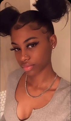 Two Buns Hairstyle, Short Hair Bun, Black Ponytail Hairstyles, Hairdos For Curly Hair, Flat Iron Hair Styles, Slick Hairstyles, Hair Laid, Ponytail Styles, Relaxed Hair