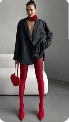 Galtines Party Outfit, Christmas Party Outfits Office, Bright And Bold Outfits, Christmas Fashion Aesthetic, Red Bag Outfit Ideas, Red Heel Outfits, Red Heels Outfit Night, Red Longsleeves Outfit, Red Blazer Outfits For Women