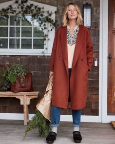 Oversize Winter Coat, Coats For Women Classy, Fall Coats For Women, Oversized Winter Coat, Long Camel Coat, Fox Party, Best Winter Coats, Cocoon Coat, Wool Trench Coat