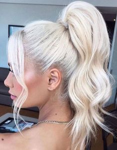 High Ponytail With Curtain Bangs, Winx Redesign, Highlights Bob, Blonde Ponytail, Ball Hairstyles, Updo Hairstyle, High Ponytail