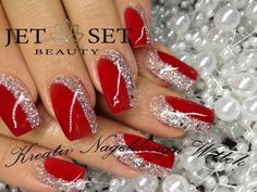 Red And Silver Nails, Nails With Glitter, Holiday Nail Designs, Christmas Gel Nails, Super Nails, Christmas Nails Acrylic, Red And Silver, Winter Nail Designs, Nail Designs Glitter