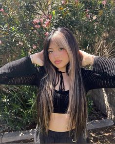 Miranda Rae Instagram, Blonde Chunks In Front Of Hair, Black Hair White Streak Bangs, Black Hair With One Blonde Streak, Face Framing Dyed Hair, Blond Strands In Dark Hair, Front Peekaboo Highlights, Two Toned Bangs, Hair Colors With Bangs