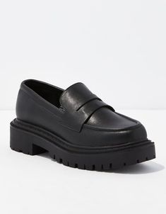 Lug Loafers, Chunky Platform Loafers, White Jeans Men, Work Shoes Women, Athletic Fit Jeans, Eagle Black, Black Leather Loafers, Platform Loafers, Black Loafers