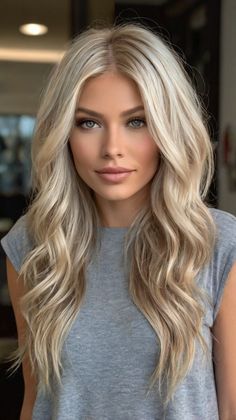 Best Guides for 51 Platinum Blonde Hair Color Ideas Fresh New Look: Blunt Bangs 🌼 2024 Blonde Hair, Waves Hairstyle For Women, Hair Colour Ideas Blonde, Types Of Blonde Hair, Layered Blonde Hair, Blonde 2024, Influencer Photos, Blonde Hair Long