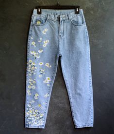 Painted Jeans Daisy Floral Painted denim Be amazing | Etsy Artistic Cotton Jeans For Summer, High Waist Graphic Print Jeans For Spring, Artistic Summer Denim Jeans, Artistic Denim Jeans For Summer, Spring Graphic Print Medium Wash Bottoms, Spring Medium Wash Graphic Print Bottoms, Spring Graphic Print Bottoms In Medium Wash, Spring Graphic Print Medium Wash Jeans, Medium Wash Graphic Print Bottoms For Spring