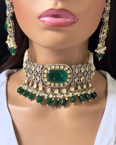 Add a touch of glamour and sophistication to your ensemble with this exquisite Green Premium Dual Tone uncut Polki Kundan Necklace. Reminiscent of luxurious Sabyasachi designs, this Indian Bollywood-inspired piece is sure to make you feel like a celebrity. Handcrafted with fine Kundan stones, this Pakistani and Punjabi statement necklace is perfect for special occasions and events. Elevate your style with this stunning piece that captures the essence of traditional elegance with a modern twist. Regular size and adjustable with a Thread  Bridal Luxury Kundan Necklace With Exquisite Style, Luxury White Fusion Kundan Necklace, Elegant Kundan Necklace With Zari Work For Reception, Elegant Bridal Necklace With Zari Work In Chandbali Shape, Elegant Bridal Necklace With Zari Work In Chandbali Style, Elegant Bridal Necklace With Chandbali Zari Work, Elegant Bridal Chandbali Necklace With Zari Work, Elegant Kundan Necklace With Zari Work, Elegant Jewelry With Zari Work For Reception