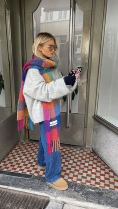 Nyc Fits, Cute Thanksgiving Outfits, Thanksgiving Outfit Ideas, Winter Outfits Aesthetic, Thanksgiving Outfits, Skandinavian Fashion, Europe Outfits, Uggs Outfit, Cold Outfits