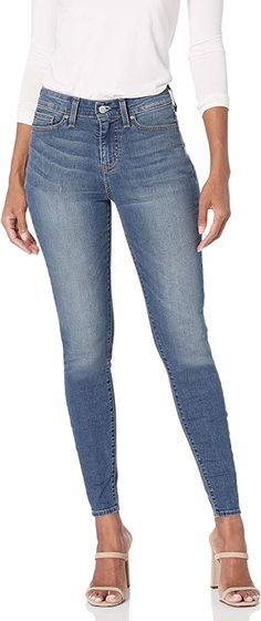 women jeans,women winter jeans,women outfit First Date Outfits, Jeans Store, Curvy Jeans, Date Outfits, Levi Strauss & Co, Mid Rise Jeans, Amazon Women, Levi Strauss, Jeans Brands