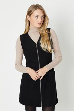 This versatile cord mini dress features a front zip, allowing you to adjust the neckline to your liking. Perfect for the winter season, this dress effortlessly combines comfort and fashion, making it an ideal choice for casual occasions. Christmas Party Shoes, Tanned Makeup, Party Handbags, Oasis Dress, Velvet Clothes, Sequin Outfit, Christmas Party Outfits, Oasis Fashion, Evening Shoes