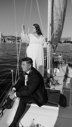 bride and groom sailboat elopement in kelowna, bc