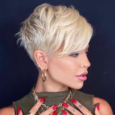 Asymmetrical Pixie Cuts, Choppy Pixie Cut, Curly Pixie Hairstyles, Longer Pixie Haircut, Pixie Cut Styles, Fine Straight Hair, Pixie Cut With Bangs, Pixie Bob Haircut, Asymmetrical Pixie