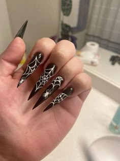 Black Nail White Spider Web, Spider Web Stiletto Nails, Gothic Stilletos Nails, Black Stiletto Nails Halloween, Spider Stilleto Nails, Stilleto Spooky Nails, Goth Gel X Nails, Spiderweb Stiletto Nails, Nail Spider Web Design