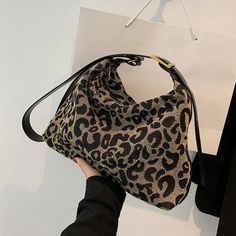 UAKISS - Shoulder Bags for Women Personality Trendy Leopard Y2k Aesthetic Casual Handbags Harajuku All Match Crossbody High-capacity Size:35*26*12CM "Size mearsured by ourselves, sometimes has some errors, but always within 3cm." Leopard Y2k, Casual Handbags, Woman Personality, Shoulder Bags For Women, Home Dress, Y2k Aesthetic, Skirt Top, Dress Skirt, Shoulder Bags