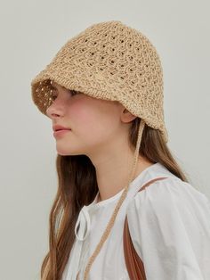 ANOETIC pursues contemporary and understated design, but it also pursues designs that are unusual, different from others, and unconventional.- Cool knit netting bucket hat- Use of low-wrinkle yarn- Lightweight and comfortable to wear- Brand's logo metal decoration point Casual Brimmed Cloche Hat In Natural Color, Casual Brimmed Hat With Open Weave, Casual Beige Woven Bucket Hat, Casual Hat With Open Weave And Short Brim, Beige Crochet Hat For The Beach, Beige Crochet Knitted Hat For Beach, Beige Woven Wide Brim Cloche Hat, Beige Woven Brimmed Cloche Hat, Casual Woven Yarn Bucket Hat