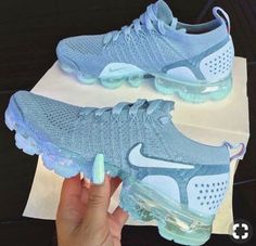 NIKE SNEAKERS Nike Shoes Blue, Sports Shoes Outfit, Nike Shoes For Sale, Nike Vapormax, Shoes Outfit Fashion, Nike Models, Baskets Nike