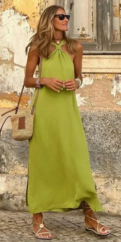 Linen Outfits, Keep It Classy, Linen Clothes, Dress Codes, Cute Fashion, Look Fashion, Dress Skirt, Maxi Skirt, Dress Outfits